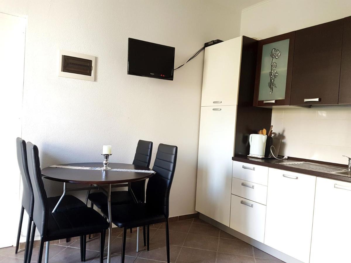 Apartments With A Parking Space Nin, Zadar - 13571 Zewnętrze zdjęcie